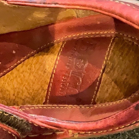 Born red ladies buckle shoes - Picture 3 of 5